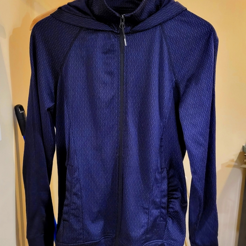 LS active Mondetta Women's medium light jacket/top